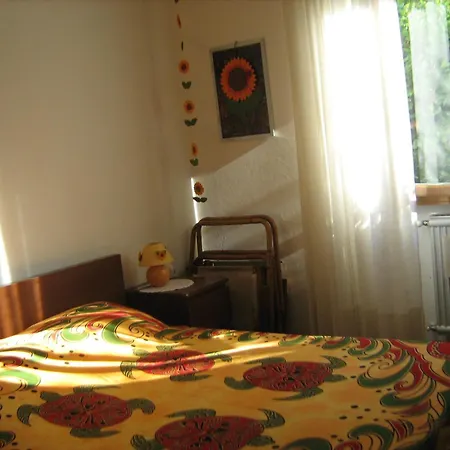 Villa Villa Con Giardino Marina Di Pietrasanta Marina di Pietrasanta