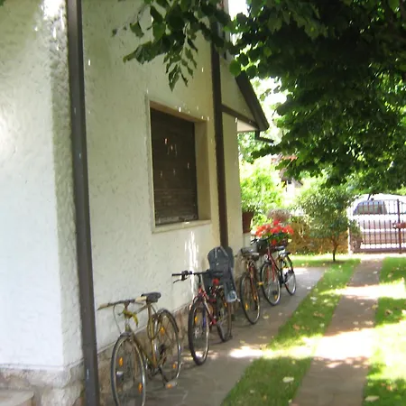 Villa Con Giardino Marina Di Pietrasanta Villa